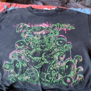 Hed Pe We Raise Hell Bitch i think its a large